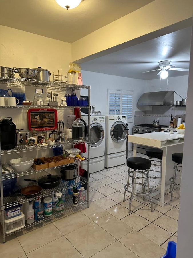 Pied-A-Terre Center Of Tijuana 아파트 외부 사진
